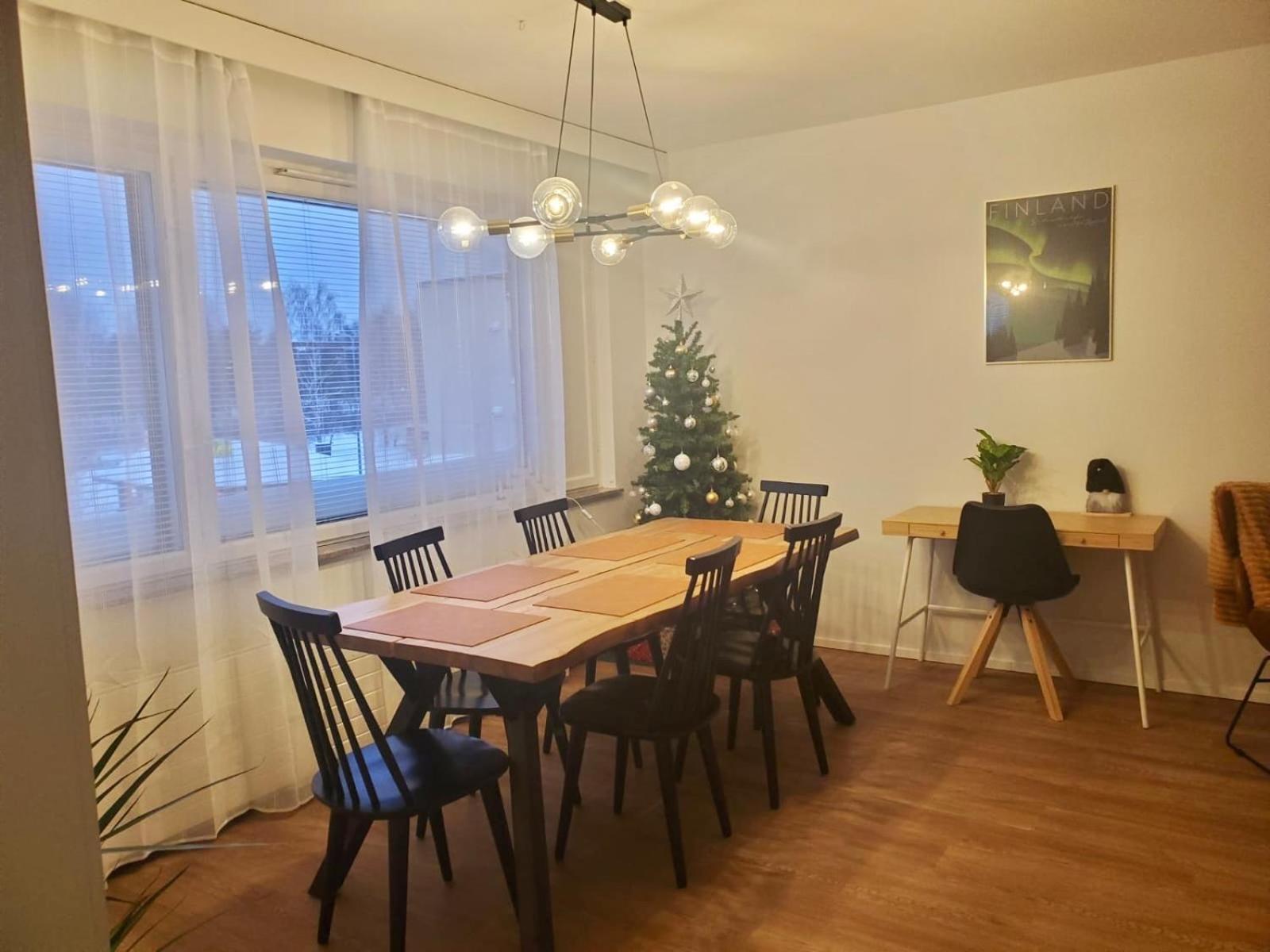 Aurora City View Suite Ροβανιέμι Εξωτερικό φωτογραφία